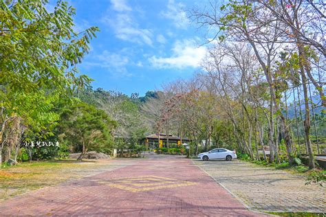 山研幕下|古坑咖啡廳【山妍慕夏咖啡莊園】小火鍋、簡餐、咖啡、花茶、奶。